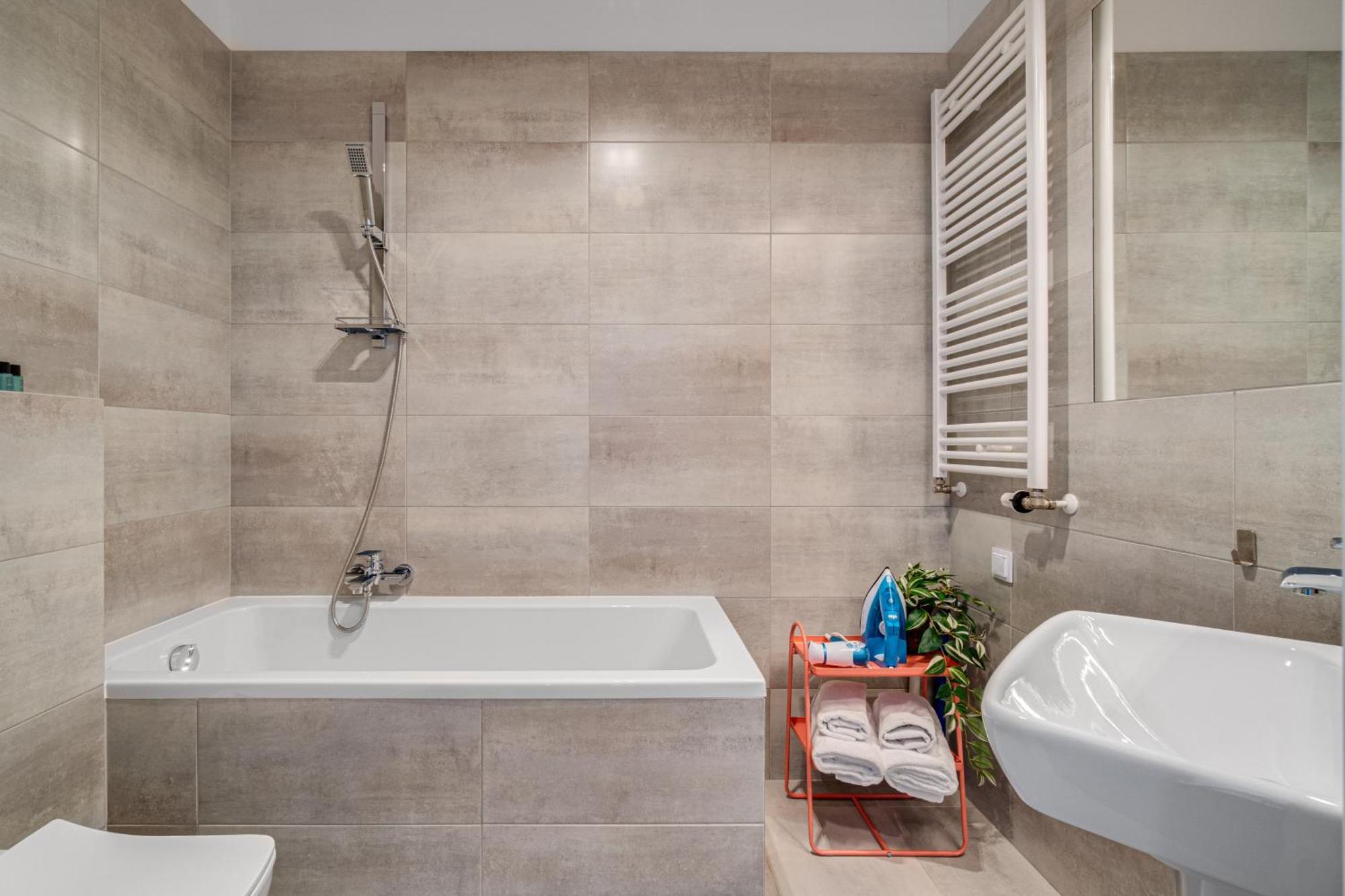 Prime Time Apartament - 24H Check -In - Parking W Cenie Вроцлав Екстер'єр фото